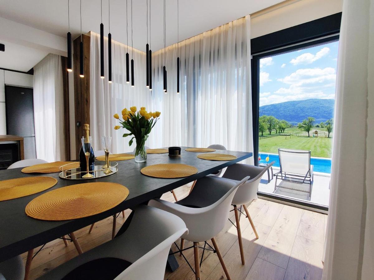 Villa Biser Gacke Sinac Dış mekan fotoğraf