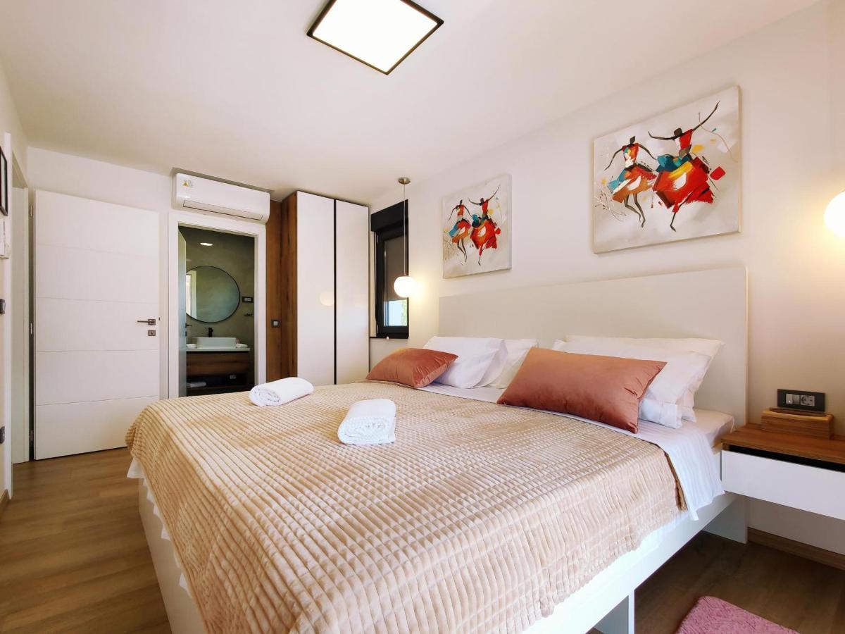 Villa Biser Gacke Sinac Dış mekan fotoğraf