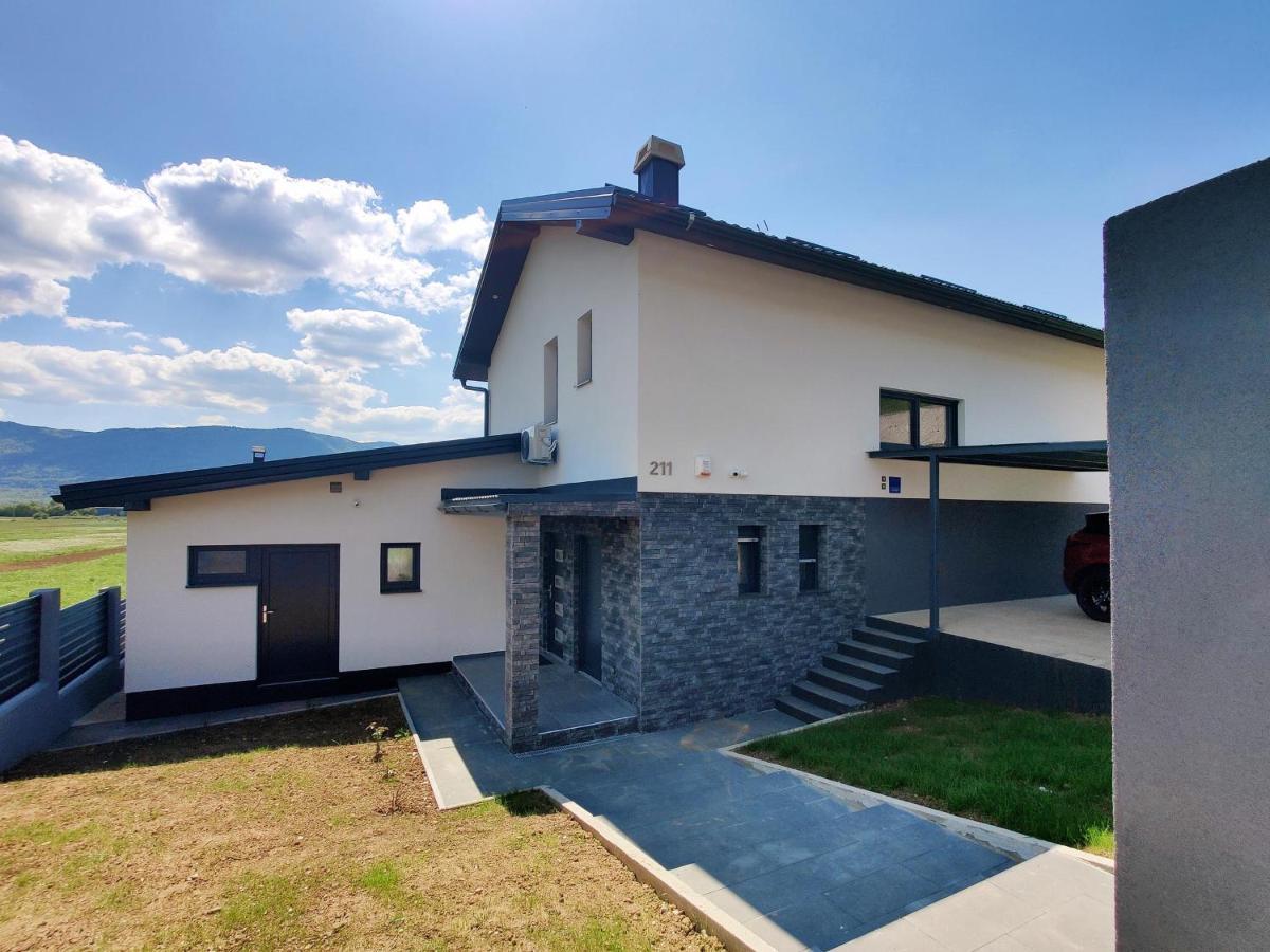 Villa Biser Gacke Sinac Dış mekan fotoğraf